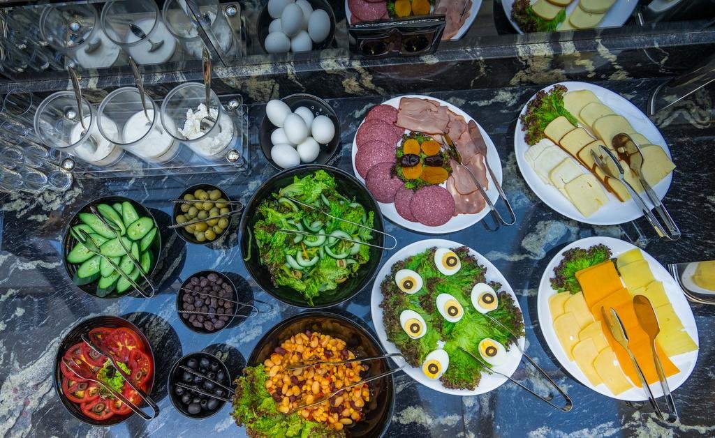 رستوران هتل سیتی سنتر تفلیس