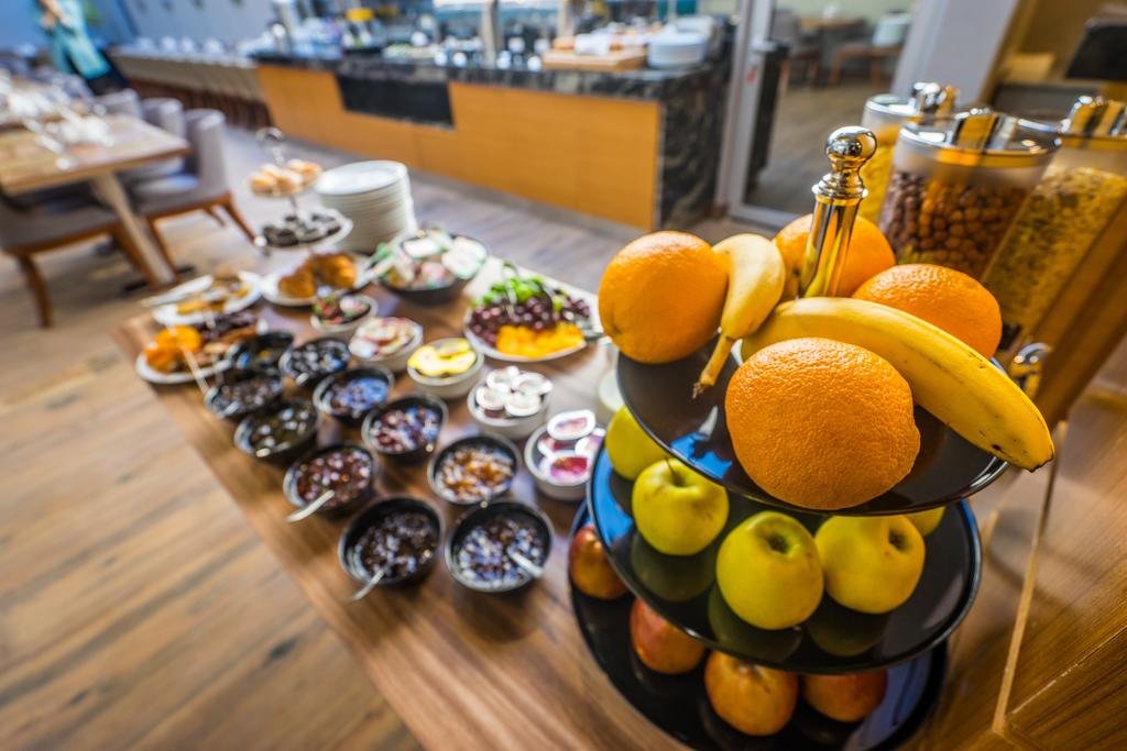 رستوران هتل سیتی سنتر تفلیس