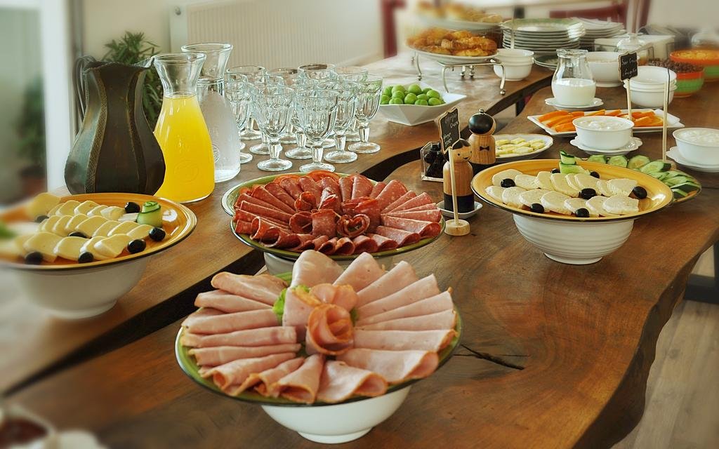 رستوران هتل بوتیک آلفابت تفلیس