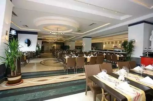 رستوران هتل ترنساتلانتیک آنتالیا رستوران هتل ترنساتلانتیک آنتالیا