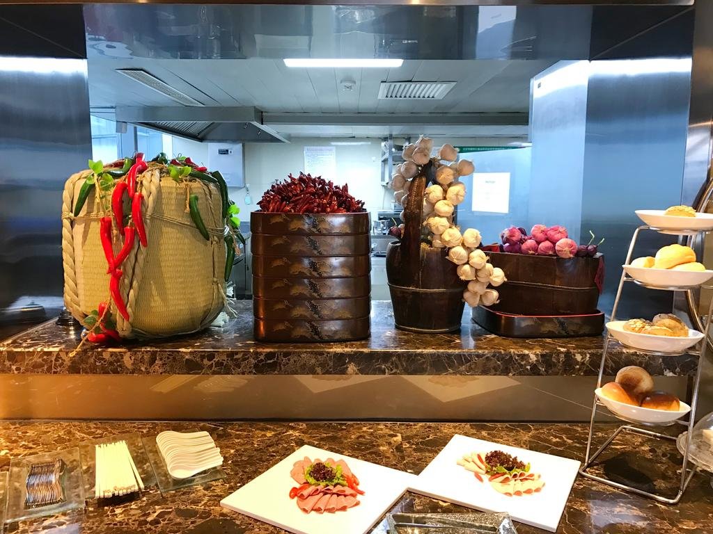 رستوران هتل گرند میلنیوم بیجینگ پکن