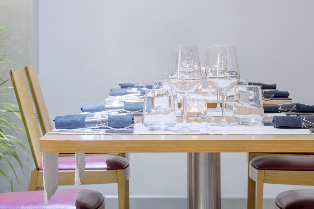 رستوران هتل هالیدی این اکسپرس رم سن جیووانی