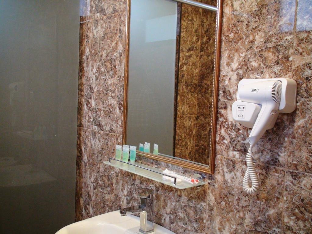 سرویس بهداشتی هتل کامفورت ایروان