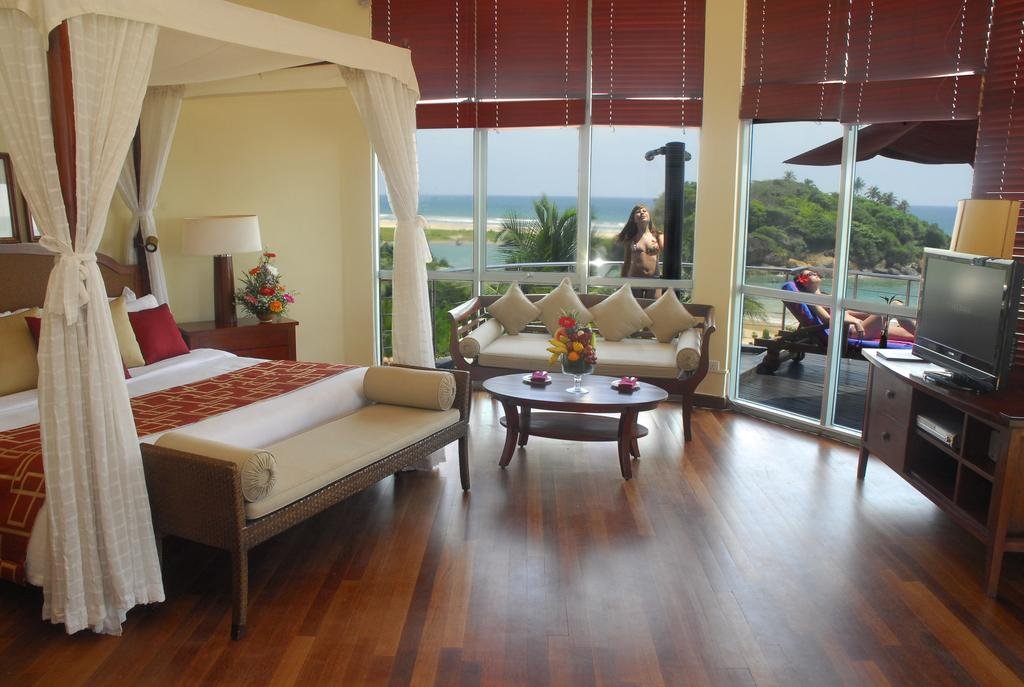 اتاق ایدن ریزورت اند اسپا بنتوتا