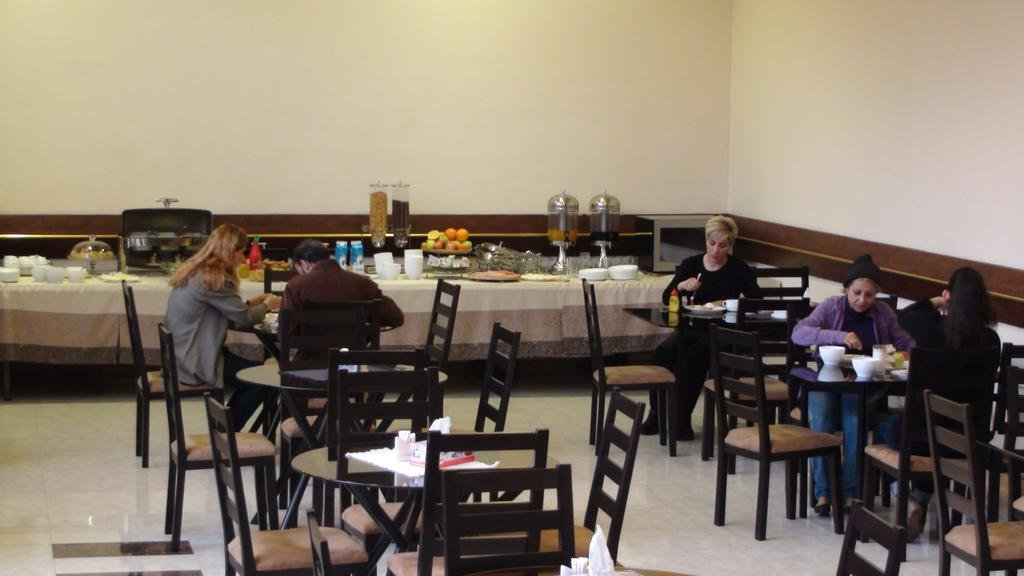 رستوران هتل کامفورت ایروان