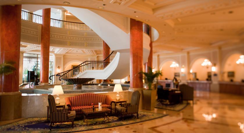 لابی هتل کنراد استانبول لابی هتل کنراد استانبول