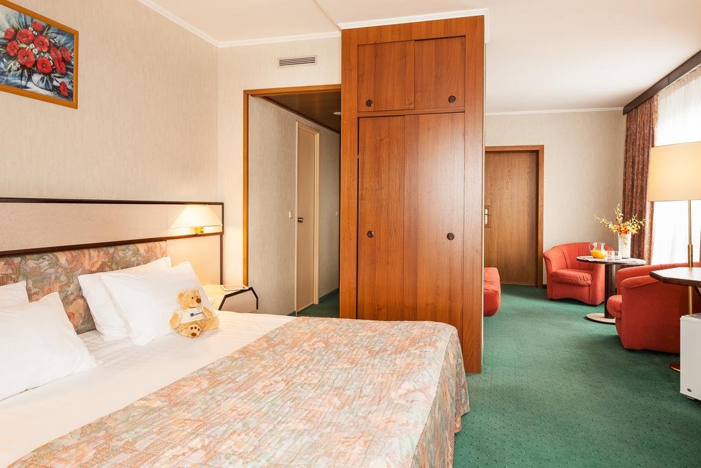 اتاق هتل کاسموس مسکو