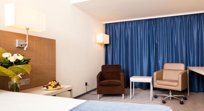 اتاق هتل هالیدی این سنت پترزبورگ