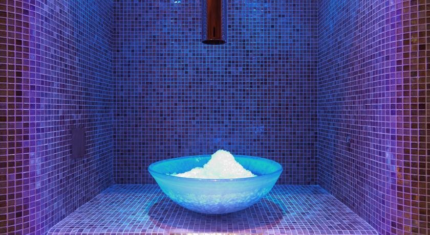 هتل هیلتون باکو هتل هیلتون باکو