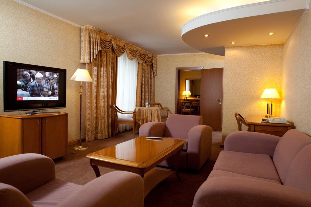 اتاق هتل کاسموس مسکو