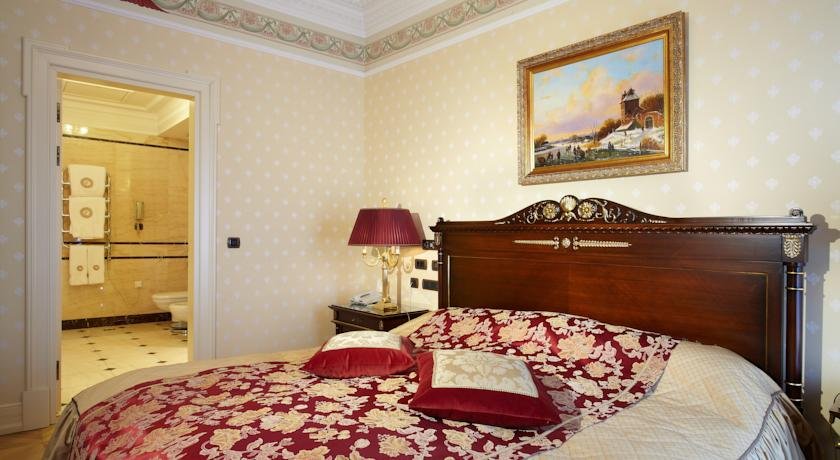 اتاق هتل تالئون امپریال سنت پترزبورگ اتاق هتل تالئون امپریال سنت پترزبورگ