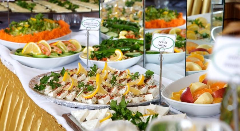 رستوران هتل گرند هیلاریوم استانبول