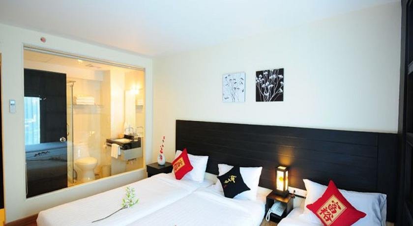 اتاق هتل باس سوئیت بانکوک تایلند 