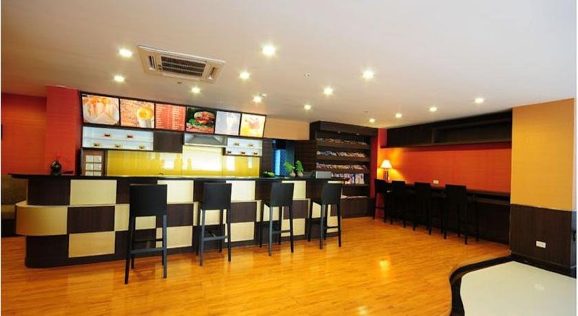 لابی هتل باس سوئیت بانکوک تایلند 