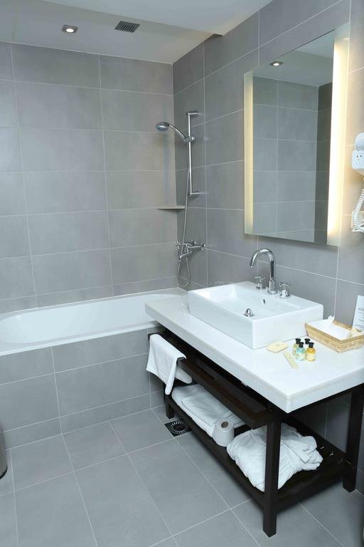 سرویس بهداشتی هتل توفنکیان هیستوریک ایروان