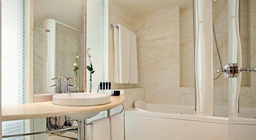 اتاق هتل ملیا آتن