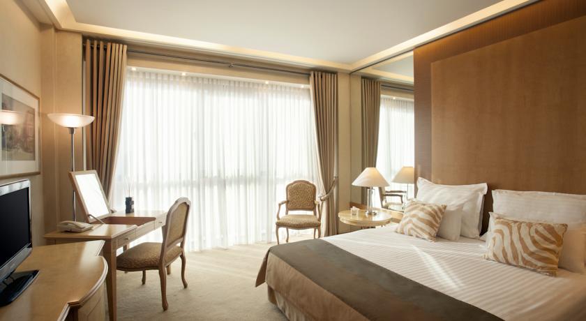 اتاق هتل ملیا آتن