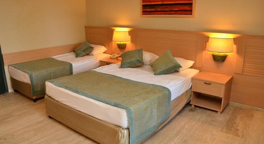 اتاق هتل گرند یازیچی کلاب مارماریس