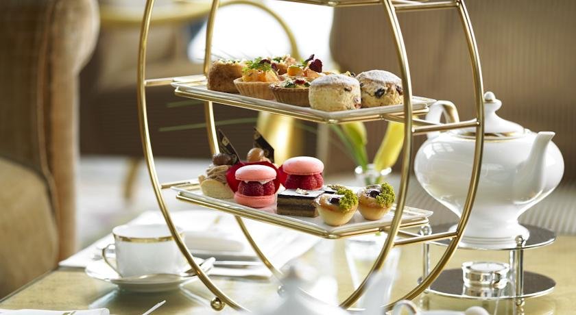 رستوران هتل ریتز کارلتون سنگاپور