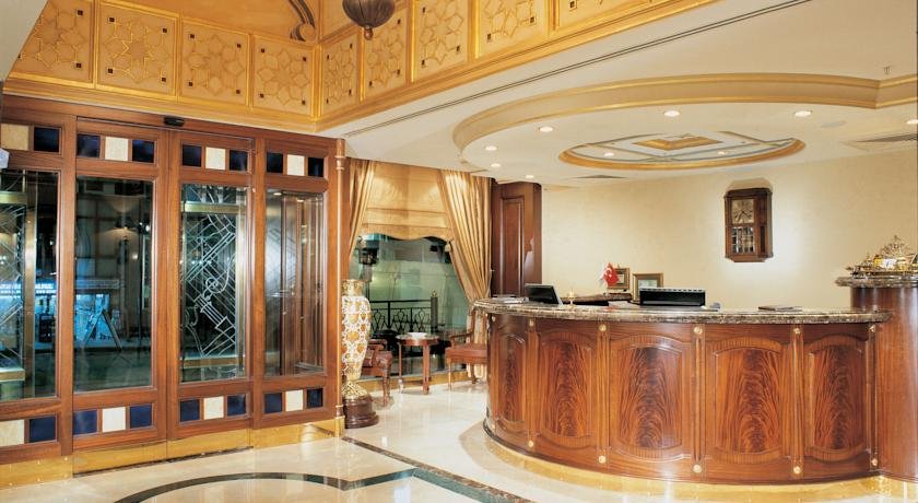 لابی هتل سنترال پالاس لابی هتل سنترال پالاس