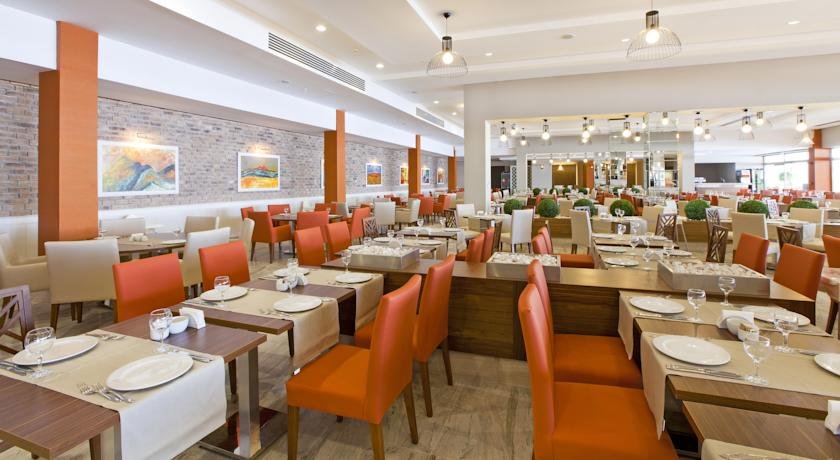 رستوران هتل گرند پارک آنتالیا