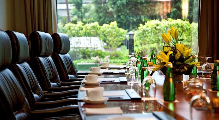 سالن کنفرانس هتل رادیسون بلو دهلی