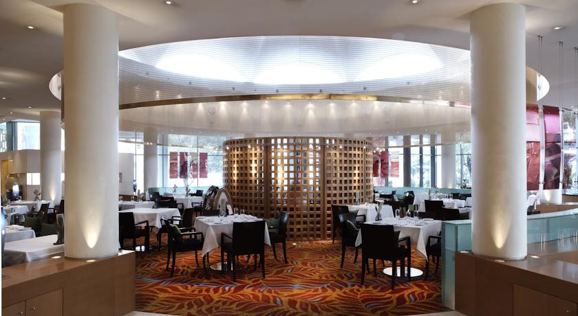 رستوران هتل هیلتون آتن