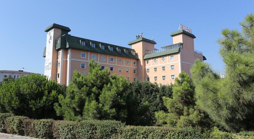 هتل گرین پارک مرتر