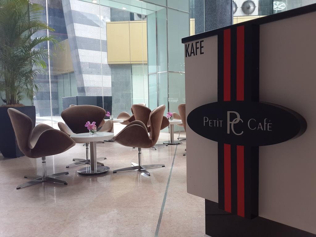 لابی هتل پولمن بنگسار کوالالامپور لابی هتل پولمن بنگسار کوالالامپور