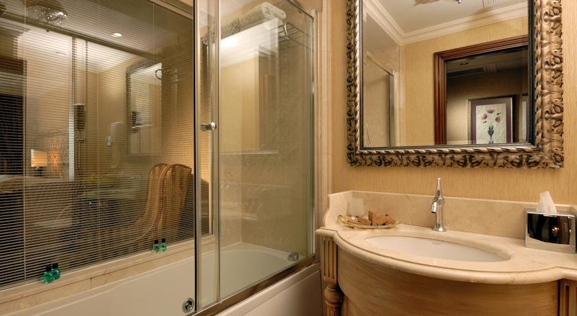 سرویس بهداشتی هتل سنترال پالاس سرویس بهداشتی هتل سنترال پالاس