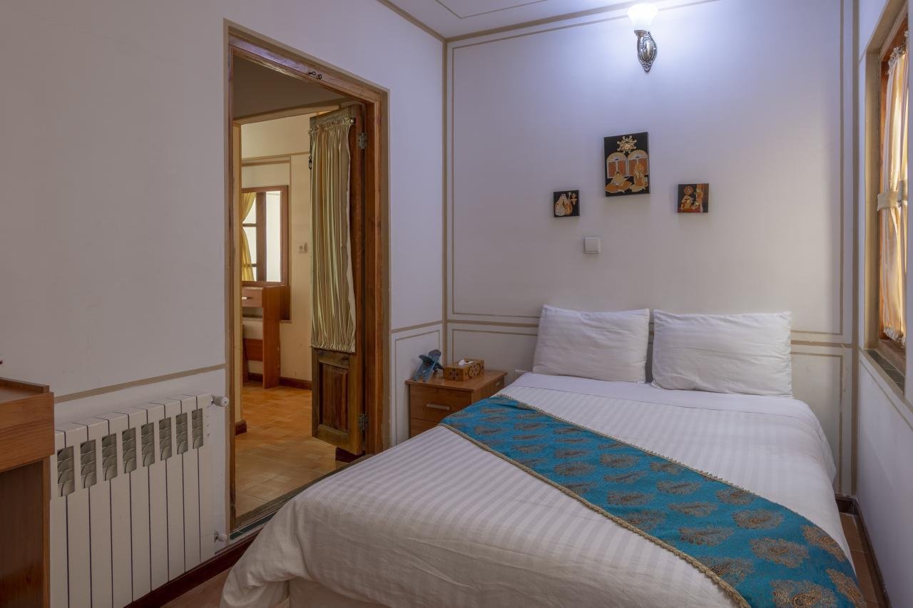 هتل سنتی طلوع خورشید اصفهان