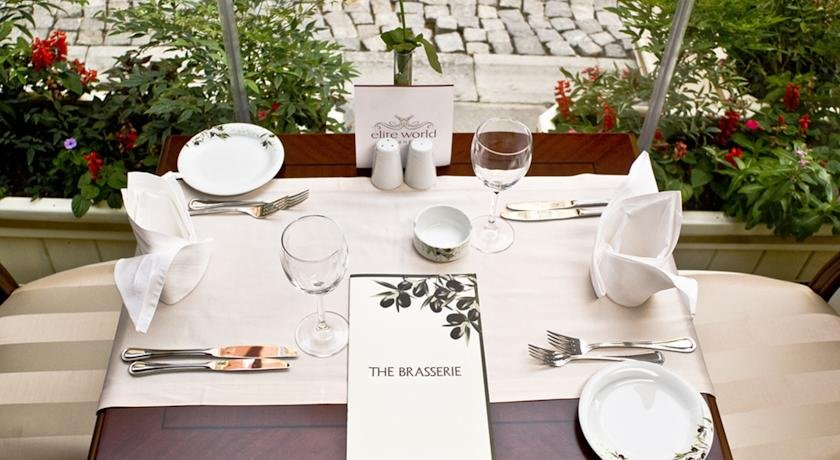 رستوران هتل الیت ورلد استانبول