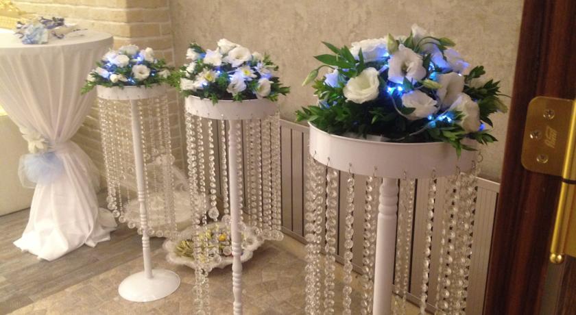 رستوران هتل بایکارا