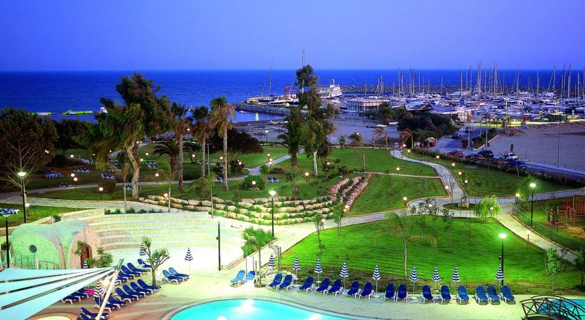 هتل سینت رافائل لیماسول