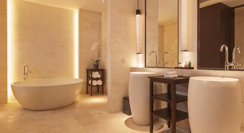 اتاق هتل فیرمونت سانور بالی