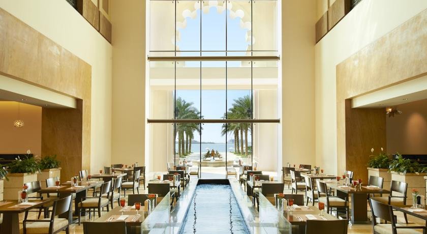رستوران هتل فیرمونت پالم دبی