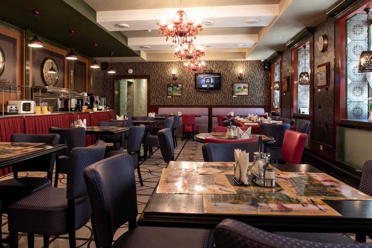 رستوران هتل ماتیسوف دومیک سنت پترزبورگ