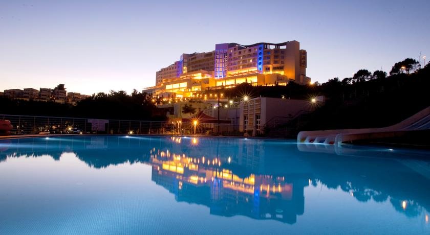 استخر هتل آریا کلارس کوش آداسی ترکیه 