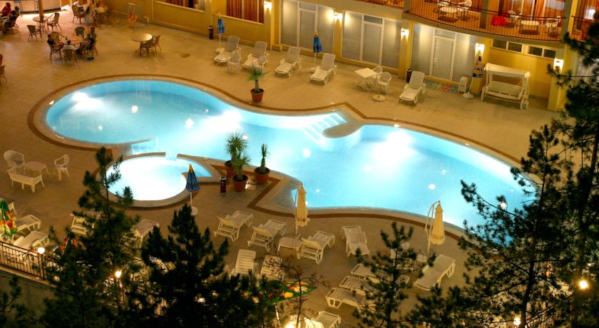 هتل لونا بلغارستان