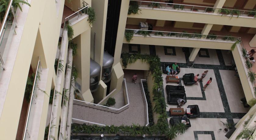 هتل لونا بلغارستان