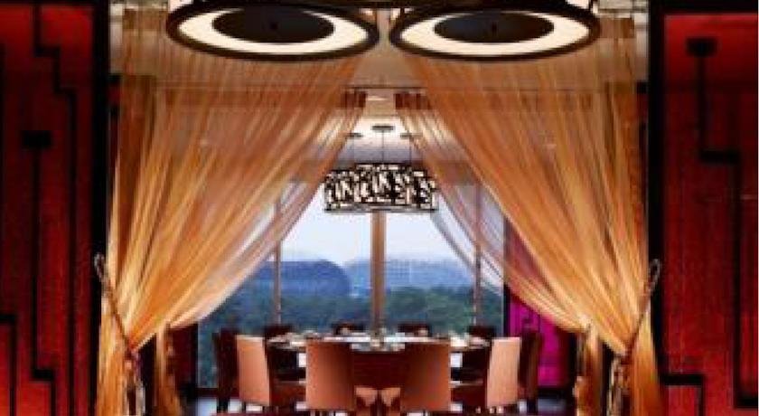 رستوران هتل فیرمونت سنگاپور