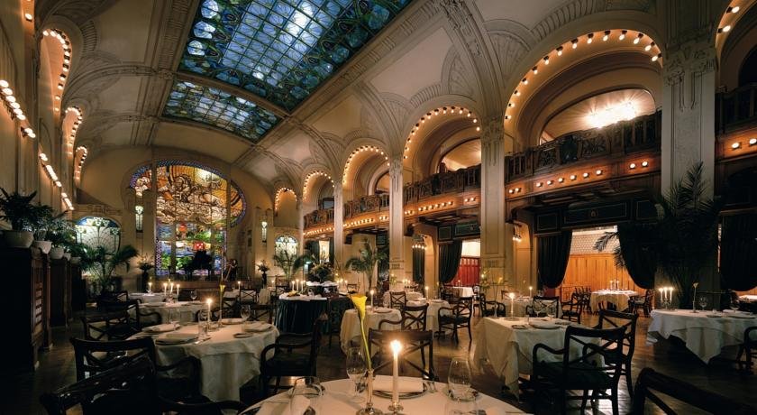 لابی هتل بلموند گرند سنت پترزبورگ