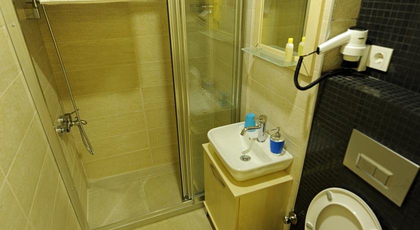 سرویس بهداشتی هتل سان لایف اولد سیتی