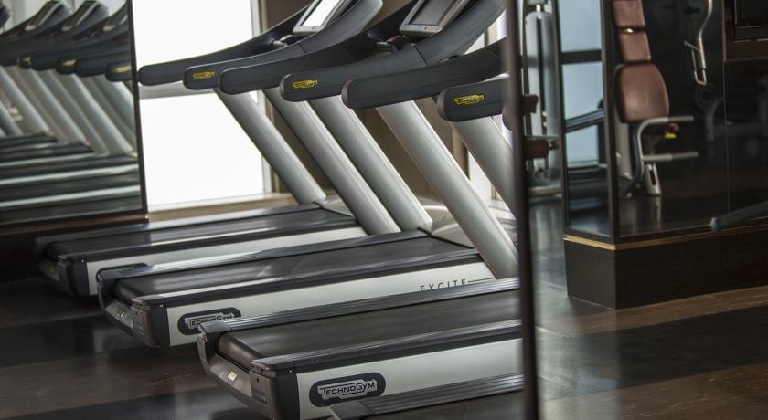 سالن بدنسازی هتل رنسانس پکن