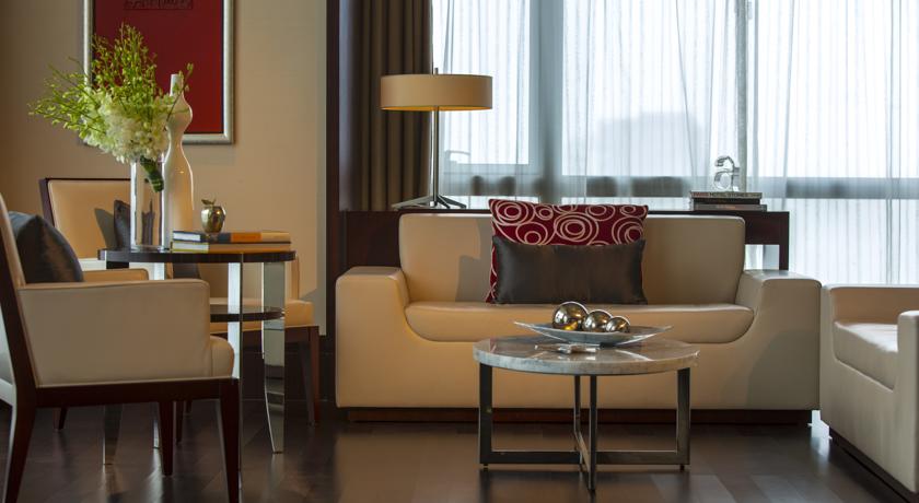 رستوران هتل رنسانس پکن