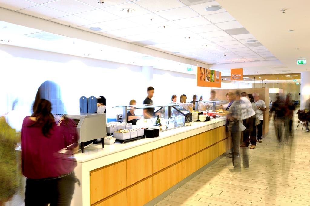 رستوران هتل هالیدی این اکسپرس آمستردام آرنا تاورز