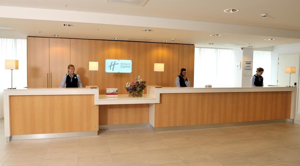 لابی هتل هالیدی این اکسپرس آمستردام آرنا تاورز