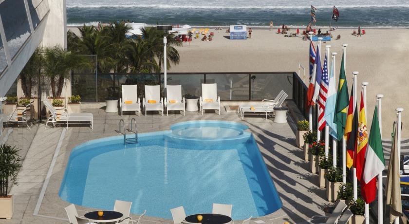 استخر هتل ویندزور آتلانتیکا ریودوژانیرو