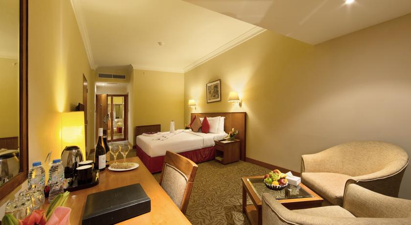 اتاق هتل سان اند اسکای دبی