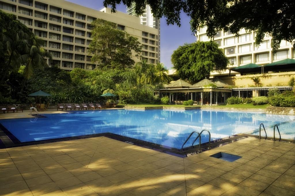 استخر هتل سینامون گرند کلمبو